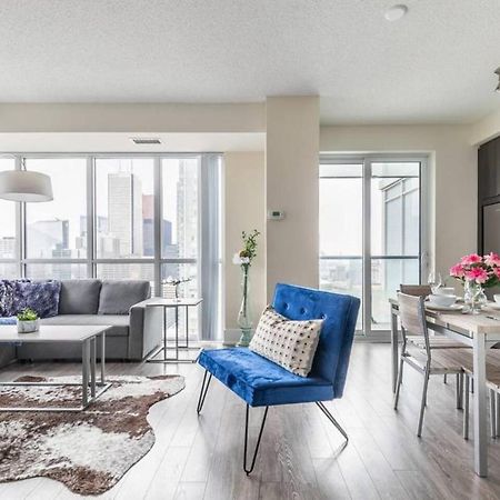 Stunning Views Of Downtown - Luxury High Rise With King Bed! Villa Toronto Exterior photo