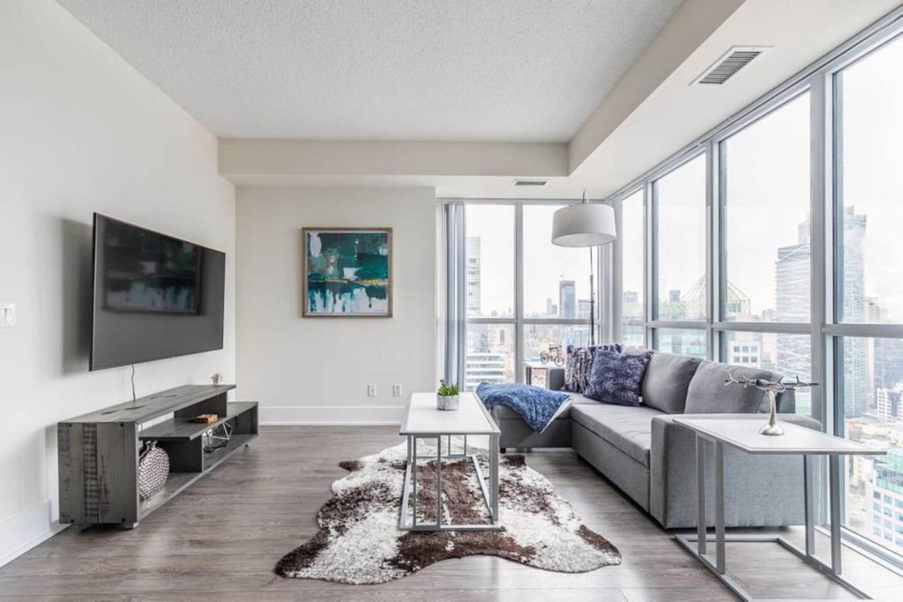 Stunning Views Of Downtown - Luxury High Rise With King Bed! Villa Toronto Exterior photo