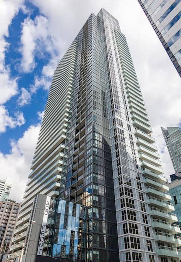 Stunning Views Of Downtown - Luxury High Rise With King Bed! Villa Toronto Exterior photo